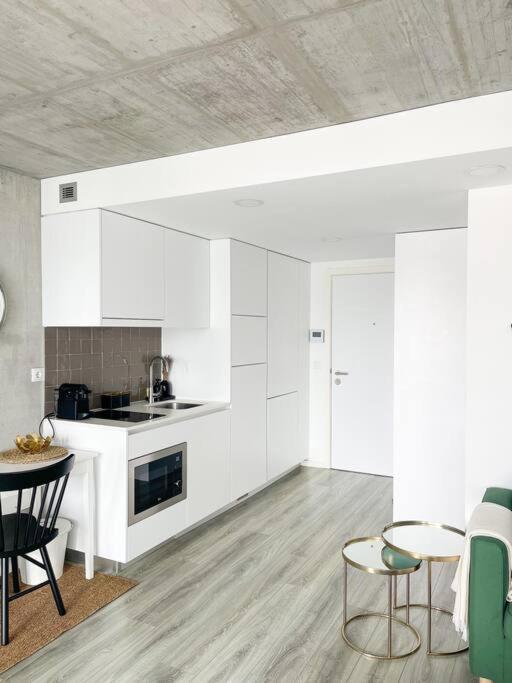 * Blanc Studio Aveiro * Екстериор снимка